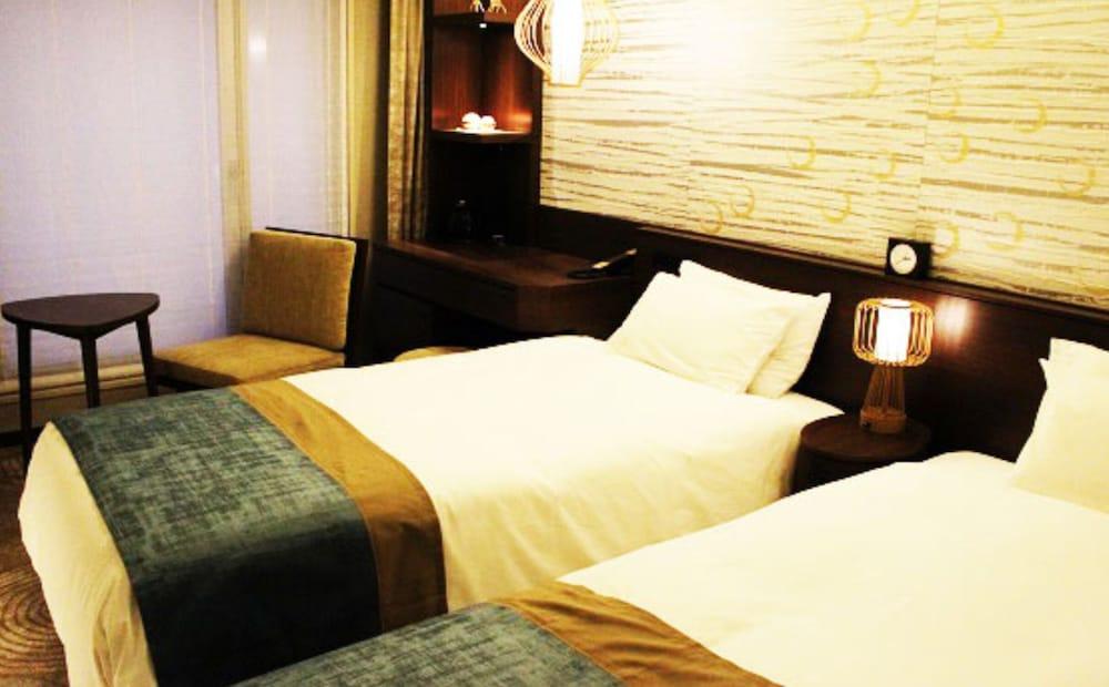 Hotel Metropolitan Akita Bagian luar foto